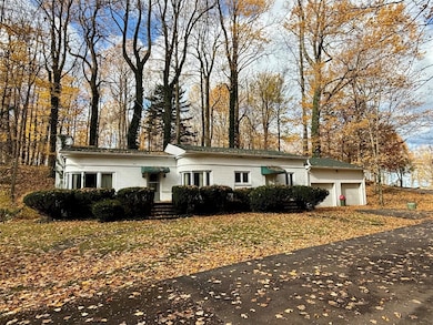 5616 E Lake Rd, Erie, PA 16511 - photo 3