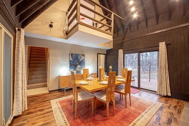 5 DIning Room