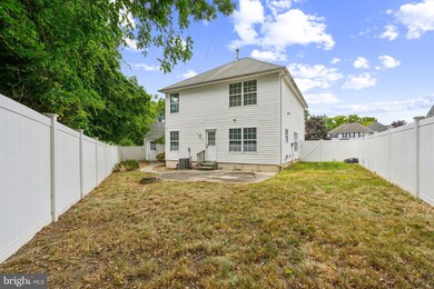 146 Hamlet Ct, Toms River, NJ 08753 - photo 4