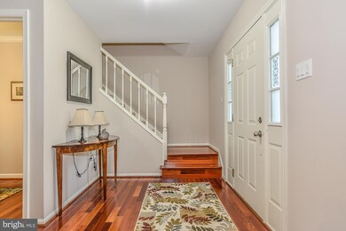 9825 Wolcott Dr, Burke, VA 22015 - photo 3