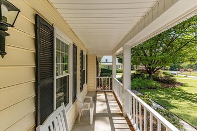 11-P1523758