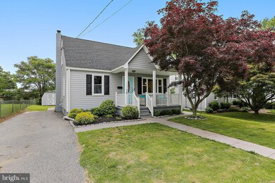 15 Cromwell Ave, Glen Burnie, MD 21061 - photo 2