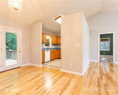 41 Ashwood Dr, Asheville, NC 28803 - photo 3