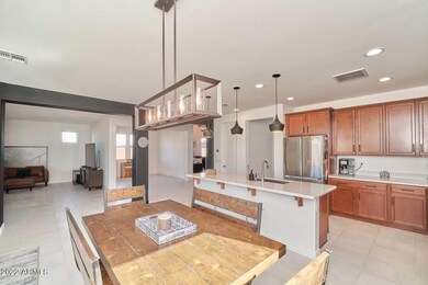 Breakfast Area-Kitchen