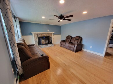 9 Pleasant View Dr, Hooksett, NH 03106 - photo 4