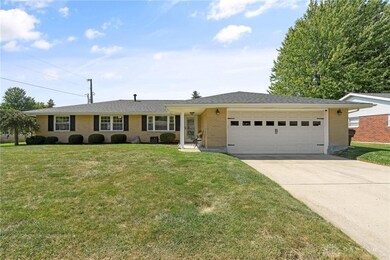 778 Saxony Dr, Xenia, OH 45385 - photo 2