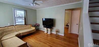 615 Clinton Ave, Middlesex, NJ 08846 - photo 4