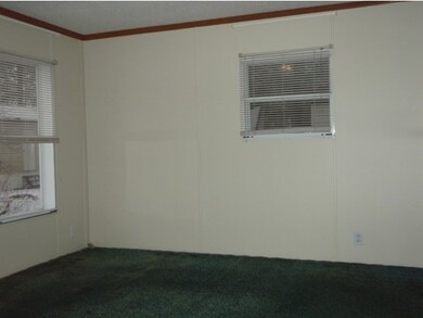 Lage Kit./dining area