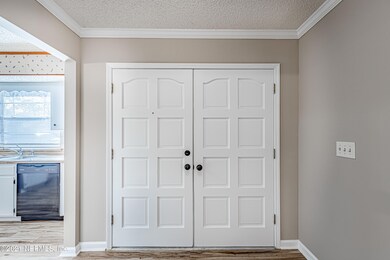 5313 Clarendon Rd, Jacksonville, FL 32205 - photo 6