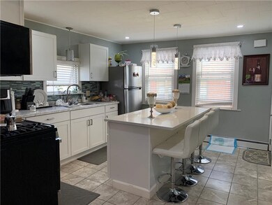 138 High St, Woonsocket, RI 02895 - photo 3