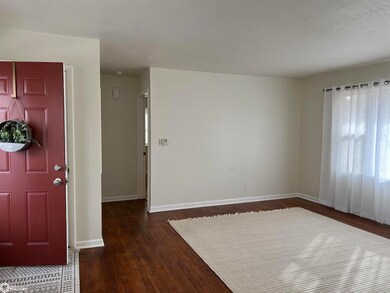210 E Cherry Dr, Osceola, IA 50213 - photo 2