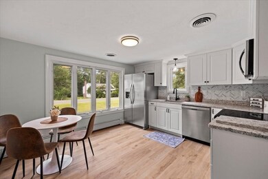 612 East St, Brockton, MA 02302 - photo 5