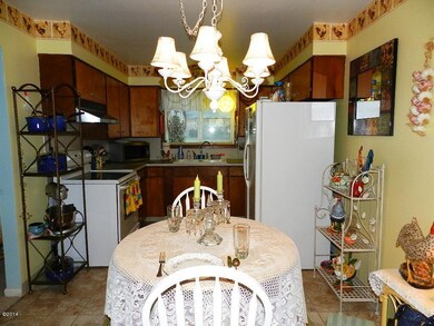 Dining Room to Kitchen
