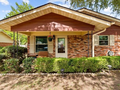 1212 Lynnwood Dr, Cleburne, TX 76033 - photo 4