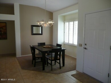 Entry way - Dining Room