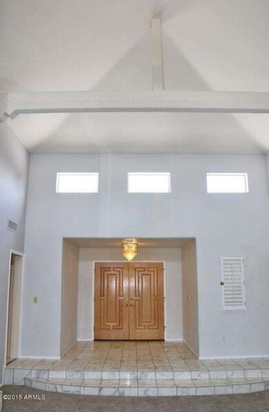 vaulted front door (523x800)