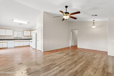 6-web-or-mls-1945-w-renaissance-ave