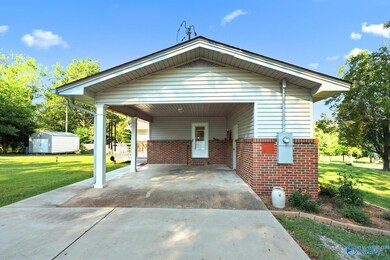 810 8th Ct NE, Cullman, AL 35055 - photo 2