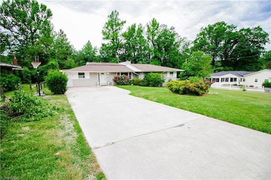 1402 Wendell Ave, High Point, NC 27260 - photo 2