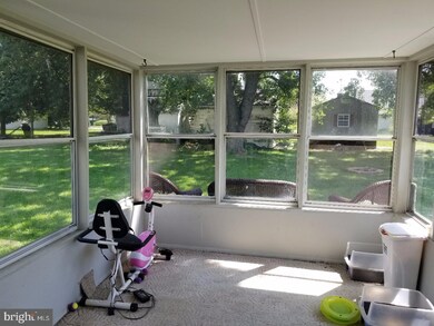 28 Maplewood Place, Swedesboro, NJ 08085 - photo 3