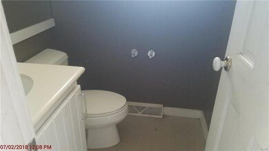 815 Bushkill Center Rd, Nazareth, PA 18064 - photo 3