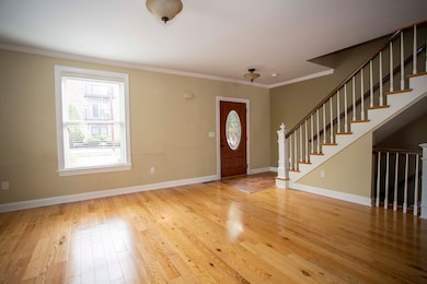 39-41 Crescent St unit 1, Wakefield, MA 01880 - photo 4