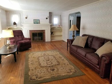19 W Pine St, Plaistow, NH 03865 - photo 5