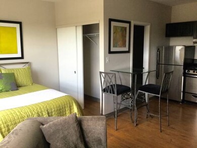 720 Crescent St, Wheaton, IL 60187 - photo 5