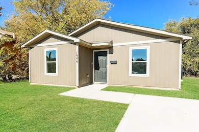 1646 Elizabeth Ave, Wichita Falls, TX 76301 - photo 2