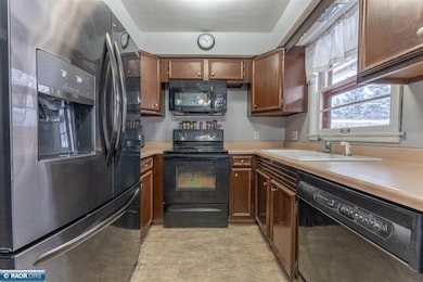 12 Telegraph Dr, Virginia, MN 55792 - photo 6