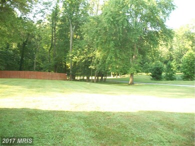 4624 Valley Forge Dr, Rockville, MD 20853 - photo 2