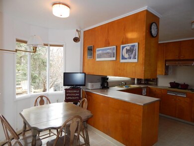 Kitchen With Eat In Area