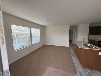 1700 S State St unit 31, Hemet, CA 92543 - photo 5