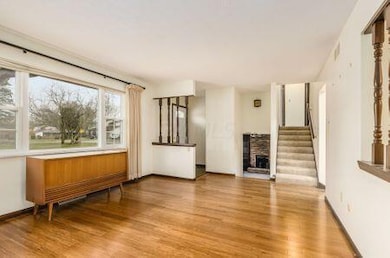 399 Colony Place, Columbus, OH 43230 - photo 2