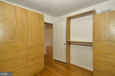 12613 Taylor Ct, Silver Spring, MD 20904 - photo 6