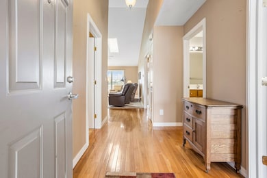 2521 Windward Blvd unit 2521, Champaign, IL 61821 - photo 4