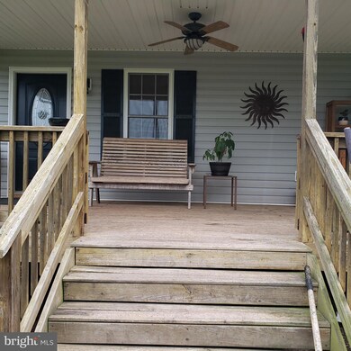 2631 Mauzy Rd, Berkeley Springs, WV 25411 - photo 5