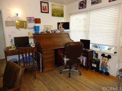 OFFICE, ROLL TOP DESK STAYS