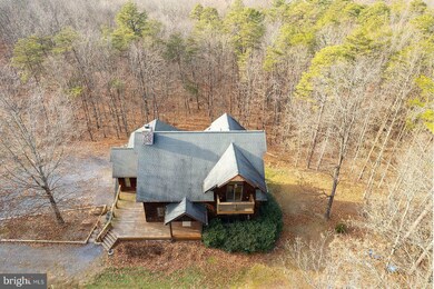 320 Arklow Dr, Cross Junction, VA 22625 - photo 2