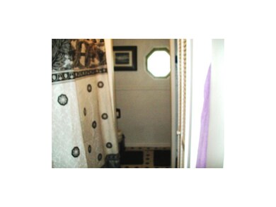 Bathroom with jetted tue