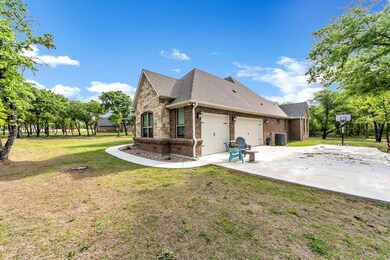 360 Timbers Cir, Poolville, TX 76487 - photo 5