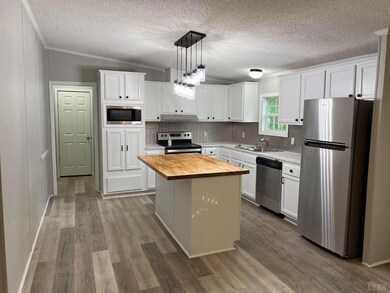 174 Brightwells Mill Rd, Madison Heights, VA 24572 - photo 6