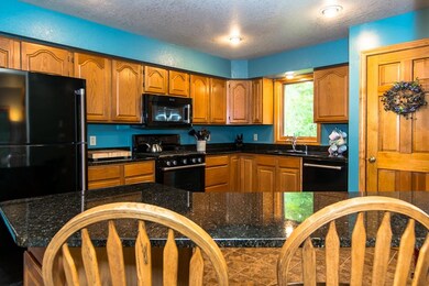336 Longfellow Dr unit 36, Bethlehem, NH 03574 - photo 6
