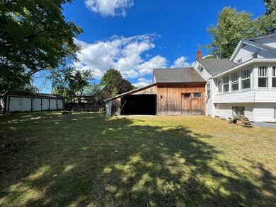 18 Hanover St, Claremont, NH 03743 - photo 4