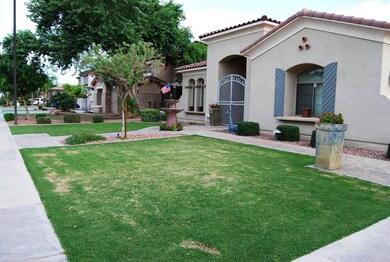 435 e phelps-chandler-front of home (4)