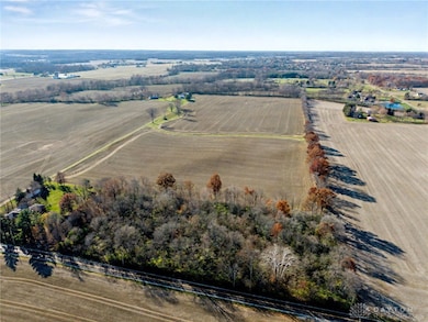 4300 S Clayton Rd, Germantown, OH 45325 - photo 3