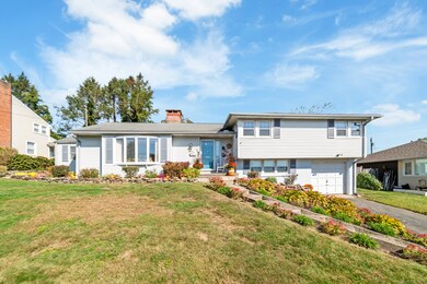 15 Summit Rd, Naugatuck, CT 06770 - photo 2