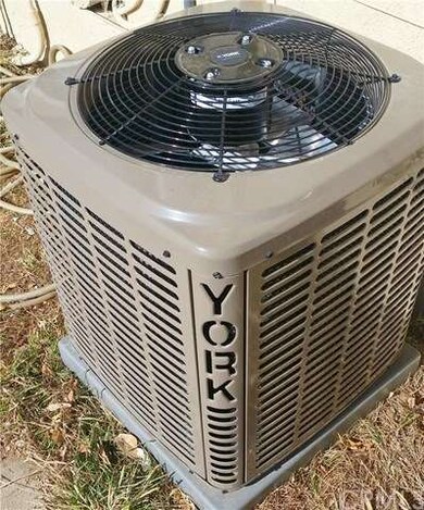 New central air conditioning unit 