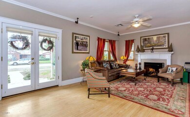Walk in and Enjoy Spaciousness
