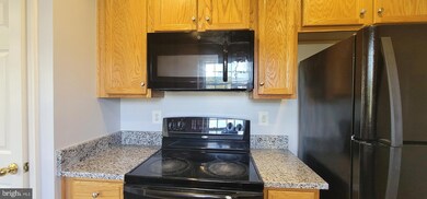 2503 Hemingway Dr unit 2B, Frederick, MD 21702 - photo 4